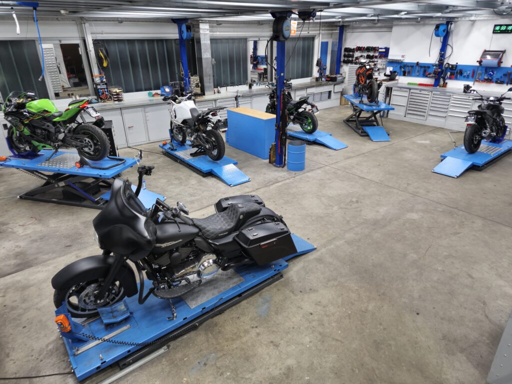 Moto Center Winterthur Werkstatt